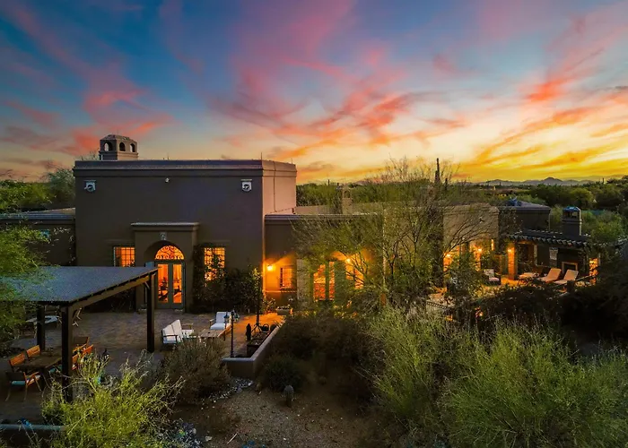 Luxury Estate With Pool Sport Court & Mtn Views Dom wakacyjny