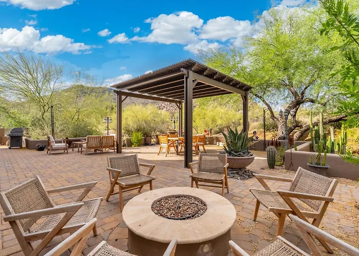 Dom wakacyjny Luxury Estate With Pool Sport Court & Mtn Views