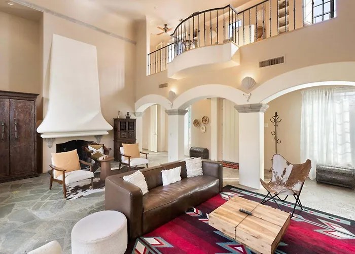 Luxury Estate With Pool Sport Court & Mtn Views Dom wakacyjny Cave Creek