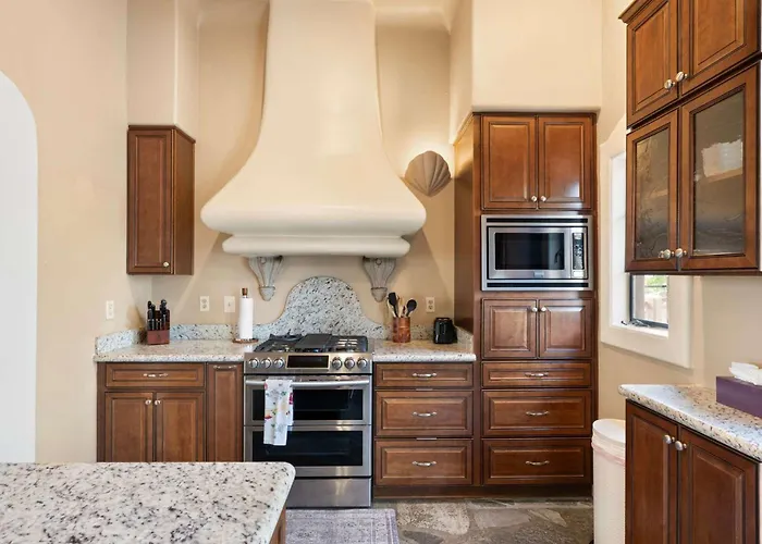 Luxury Estate With Pool Sport Court & Mtn Views Dom wakacyjny Cave Creek