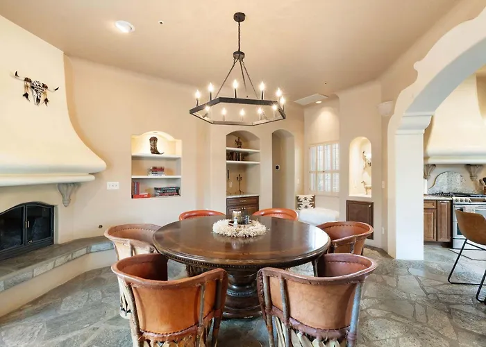 Dom wakacyjny Luxury Estate With Pool Sport Court & Mtn Views *