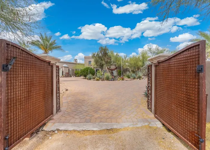 Luxury Estate With Pool Sport Court & Mtn Views * Cave Creek
