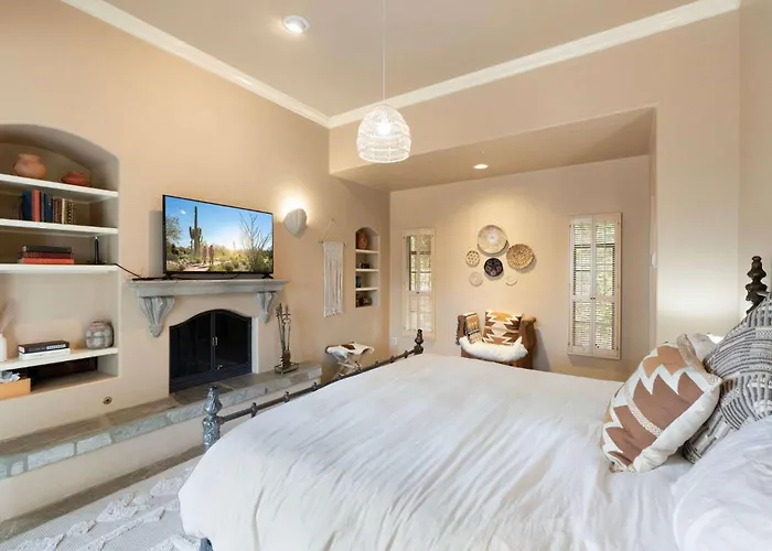 Dom wakacyjny Luxury Estate With Pool Sport Court & Mtn Views