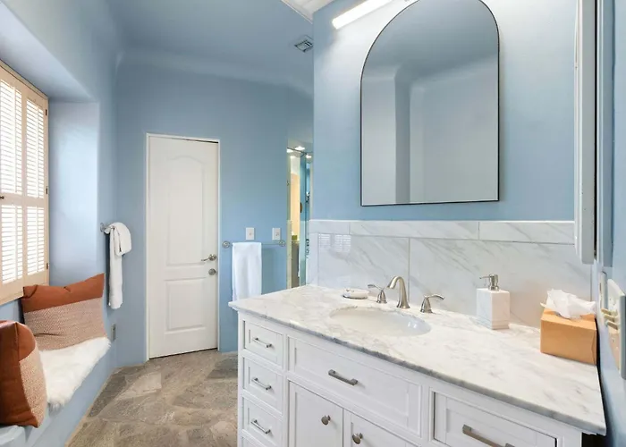 Dom wakacyjny Luxury Estate With Pool Sport Court & Mtn Views Cave Creek